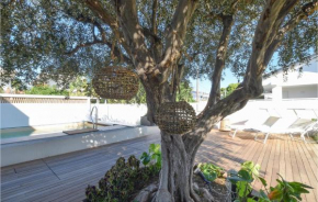 Nice home in Scicli with Outdoor swimming pool, WiFi and 2 Bedrooms